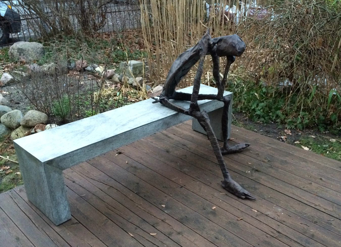 Sitzender . 2015 . SOLD 1/5 Bronze . 112 x 78 x 105 cm